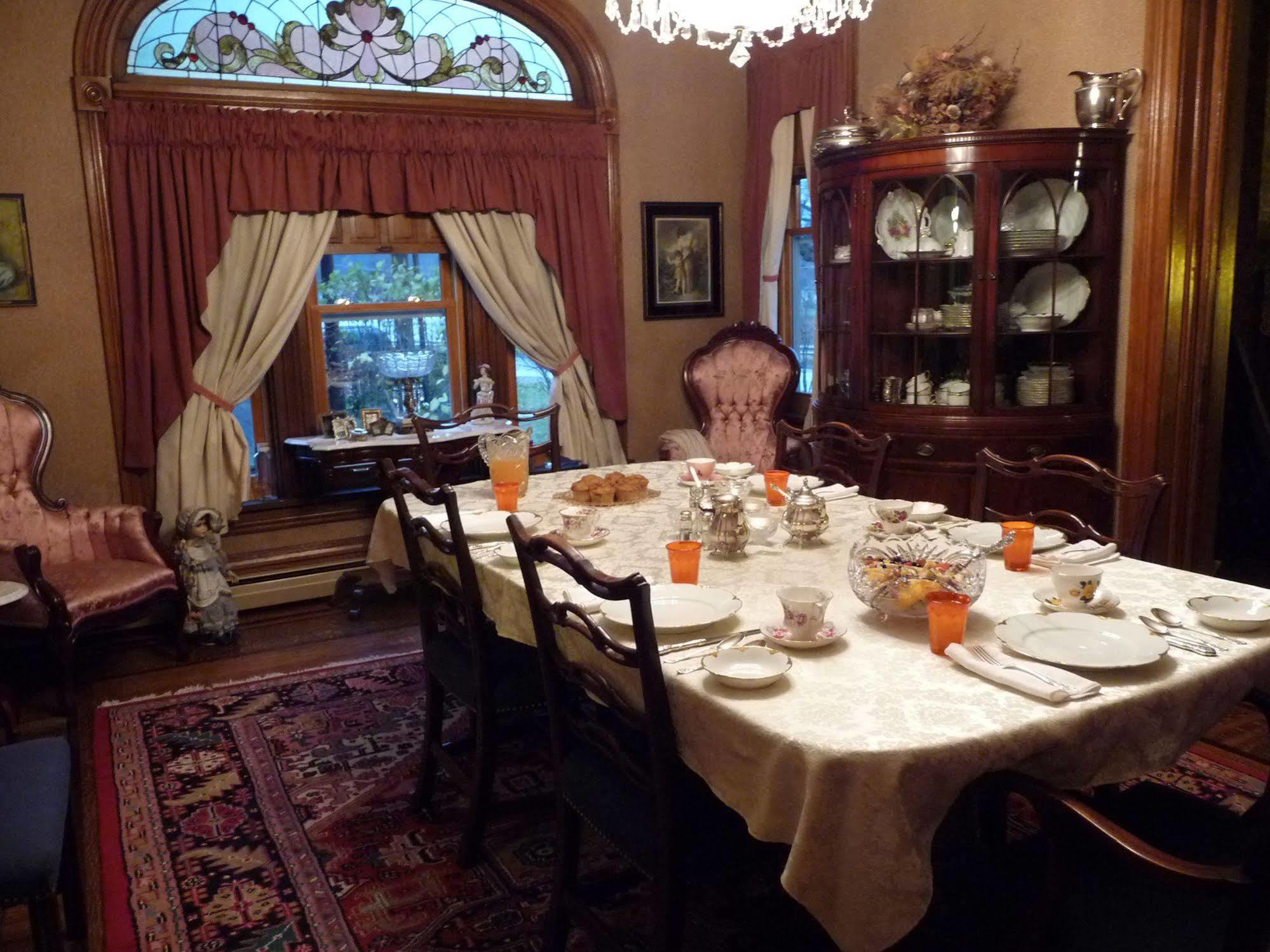 Victorian Loft Bed And Breakfast Clearfield Dış mekan fotoğraf